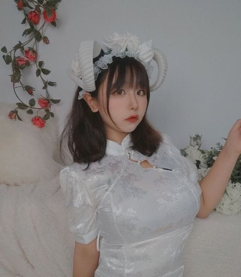 两女一夫做爰未删减版_4K手机在线观看