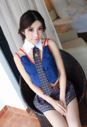 女教师1_免费在线观看