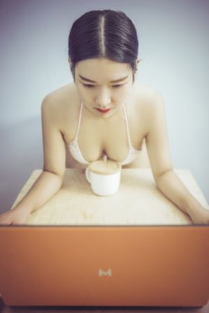 为美好的世界献上祝福_高清免费HD高清完整电影