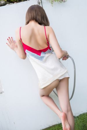 脱衣床戏_高清免费观看视频