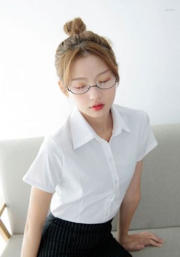 山村小站之玉初试风雨类似_1080P高清在线