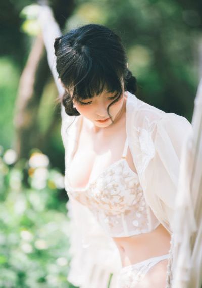 美女写真电影_高清影视在线观看