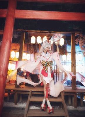 山花灿烂时_BD英语影视在线观看